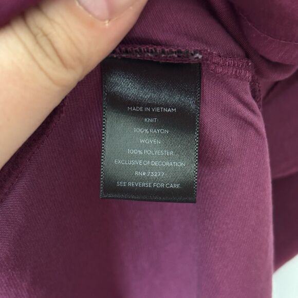 Simply Vera Wang Shirt Womens XL Burgundy Long Sleeve V Neck Asymmetrical Hem - Picture 4 of 6